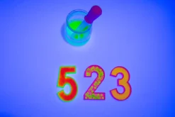Numeros rellenables fluorescentes_luz negra