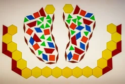 Pattern blocks_Mesa de luz_Sumando Momentos