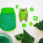 Monstruo de colores mesa de luz