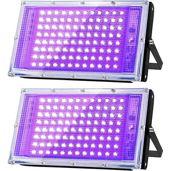 focos de luz negra