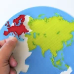 Puzle mapamundi - planisferio Montessori translúcido