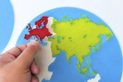 Puzle mapamundi - planisferio Montessori translúcido