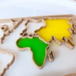 bandeja sensorial rellenable mapamundi