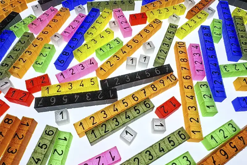 REGLETAS CUISENAIRE MESA DE LUZ