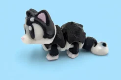 gato blanco y negro articulado en 3D