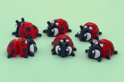 mini mariquita 3D