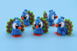 mini pavo real
